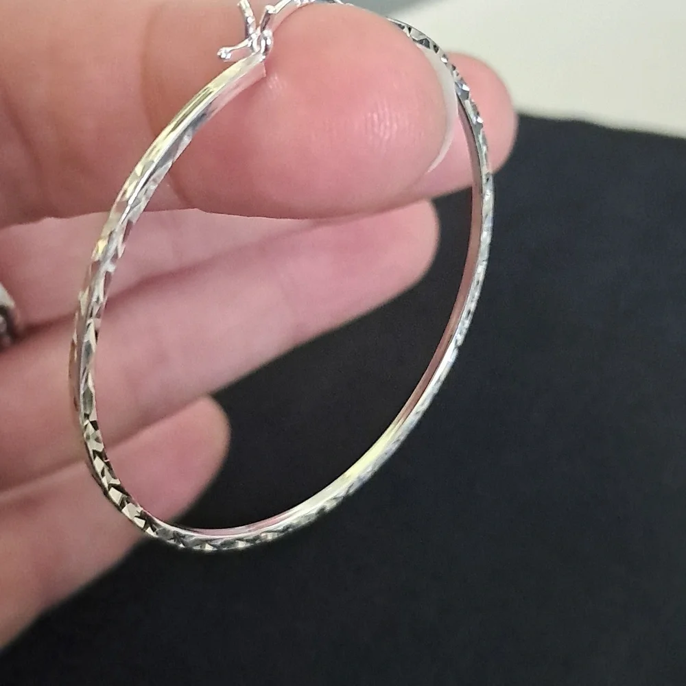 Sterling Silver Diamond Cut Hoop Earrings